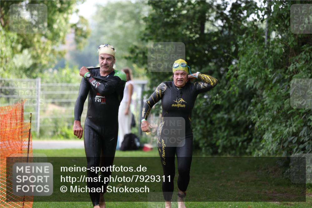 15.06.2025 - 7 Türme Triathlon Michael Strokosch http://msf.ph/oto/7929311 15.06.2025 09:34:25 Schwimmen 137, 138, 145, 146, 147 meine-sportfotos.de