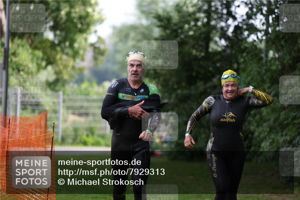 15.06.2025 - 7 Türme Triathlon Michael Strokosch http://msf.ph/oto/7929313 15.06.2025 09:34:26 Schwimmen 137, 138, 145, 146, 147 meine-sportfotos.de