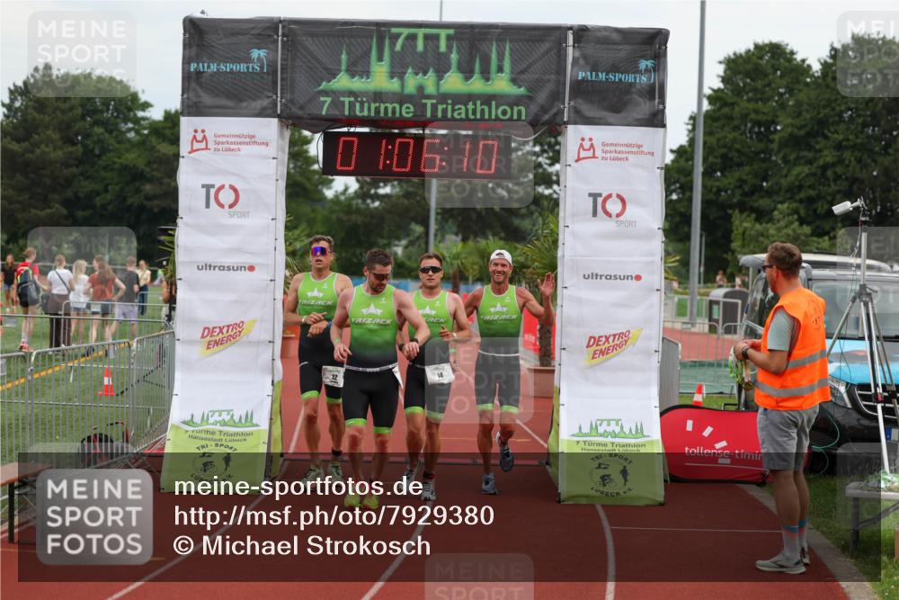 15.06.2025 - 7 Türme Triathlon Michael Strokosch http://msf.ph/oto/7929380 15.06.2025 10:06:10 Ziel 11, 12, 13, 14 meine-sportfotos.de