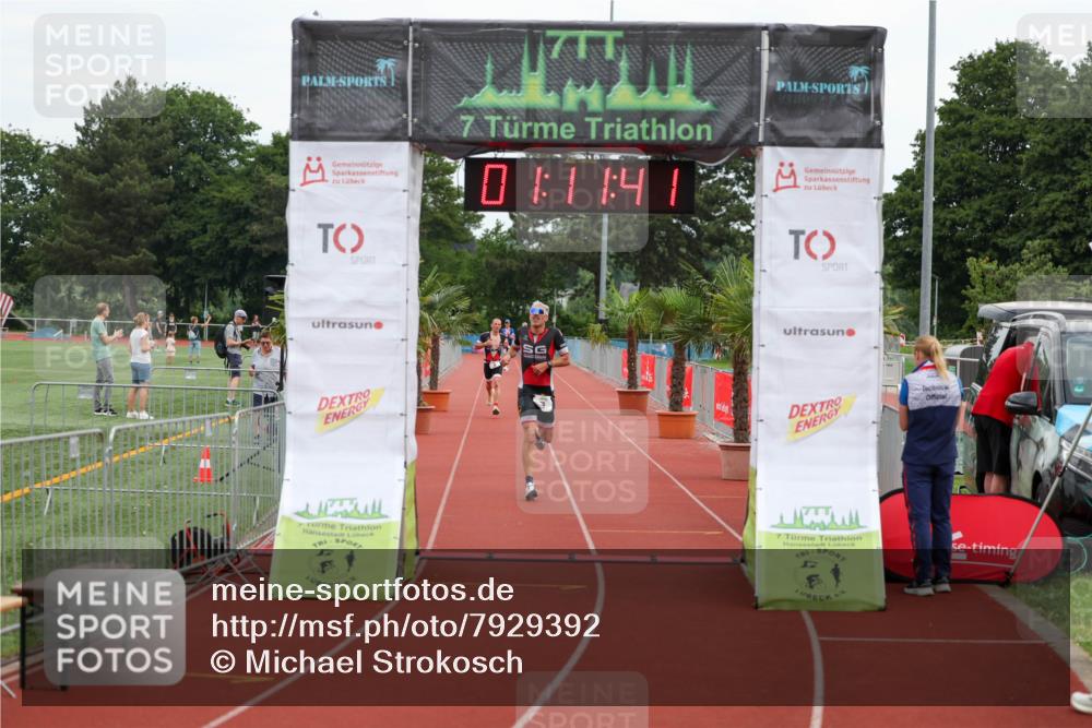 15.06.2025 - 7 Türme Triathlon Michael Strokosch http://msf.ph/oto/7929392 15.06.2025 10:11:42 Ziel 35 meine-sportfotos.de