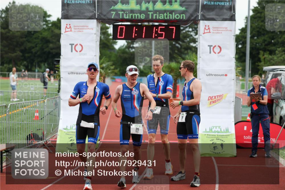 15.06.2025 - 7 Türme Triathlon Michael Strokosch http://msf.ph/oto/7929431 15.06.2025 10:11:58 Ziel 26, 27, 29, 30 meine-sportfotos.de