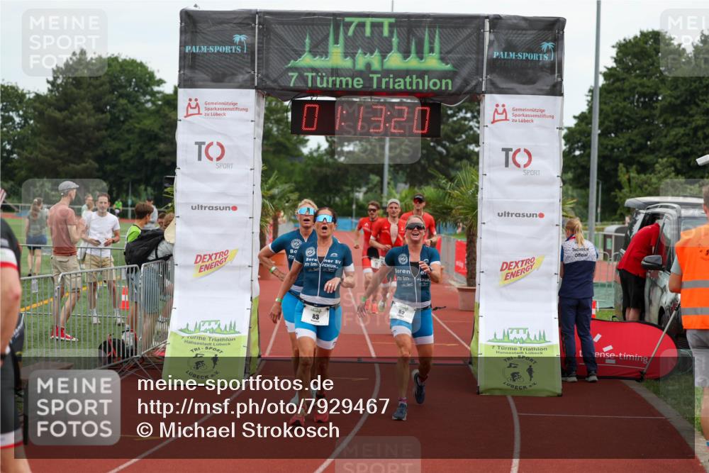 15.06.2025 - 7 Türme Triathlon Michael Strokosch http://msf.ph/oto/7929467 15.06.2025 10:13:20 Ziel 71, 72, 73, 75, 81, 82, 83 meine-sportfotos.de