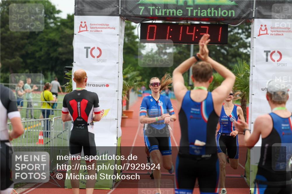 15.06.2025 - 7 Türme Triathlon Michael Strokosch http://msf.ph/oto/7929524 15.06.2025 10:14:32 Ziel 28, 102, 103, 104 meine-sportfotos.de