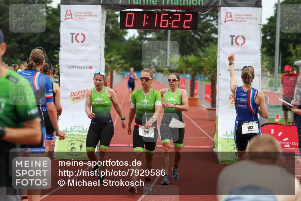 15.06.2025 - 7 Türme Triathlon Michael Strokosch http://msf.ph/oto/7929586 15.06.2025 10:16:23 Ziel 101, 105, 106, 107 meine-sportfotos.de