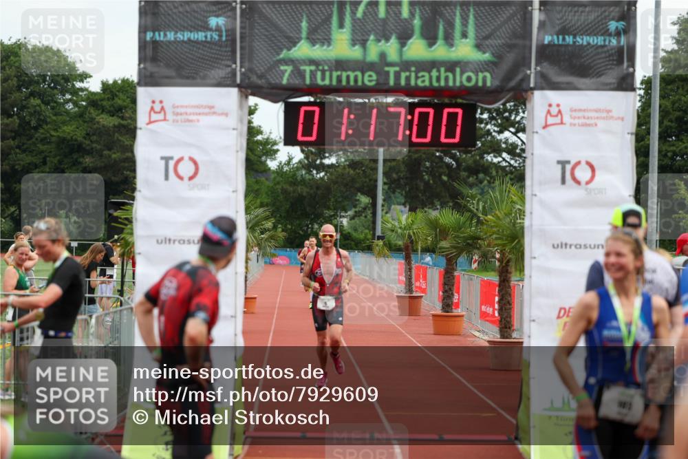 15.06.2025 - 7 Türme Triathlon Michael Strokosch http://msf.ph/oto/7929609 15.06.2025 10:17:00 Ziel 9 meine-sportfotos.de