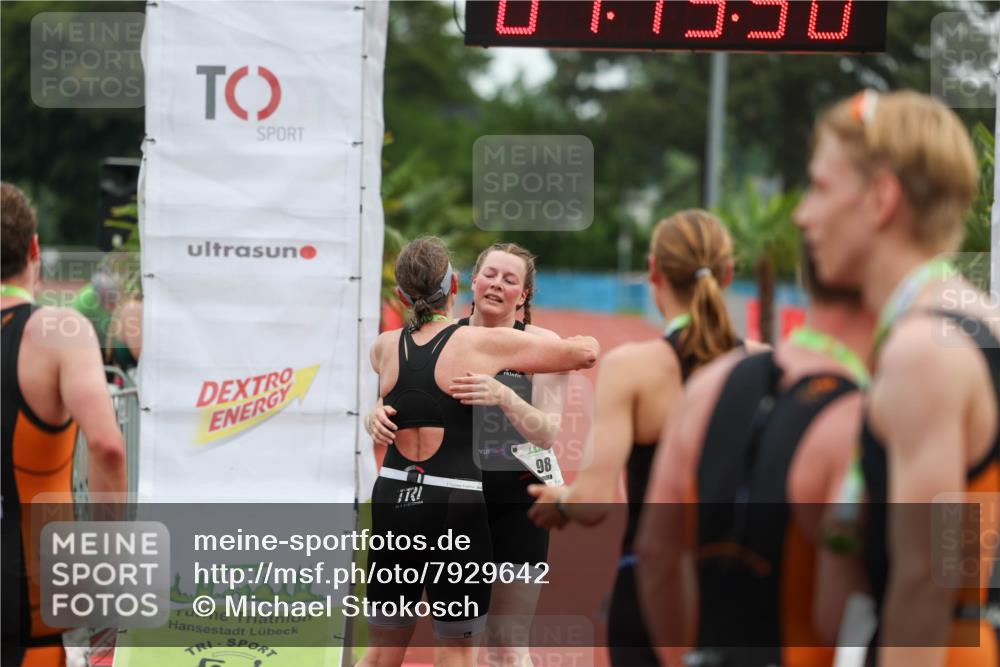15.06.2025 - 7 Türme Triathlon Michael Strokosch http://msf.ph/oto/7929642 15.06.2025 10:19:51 Ziel 98 meine-sportfotos.de