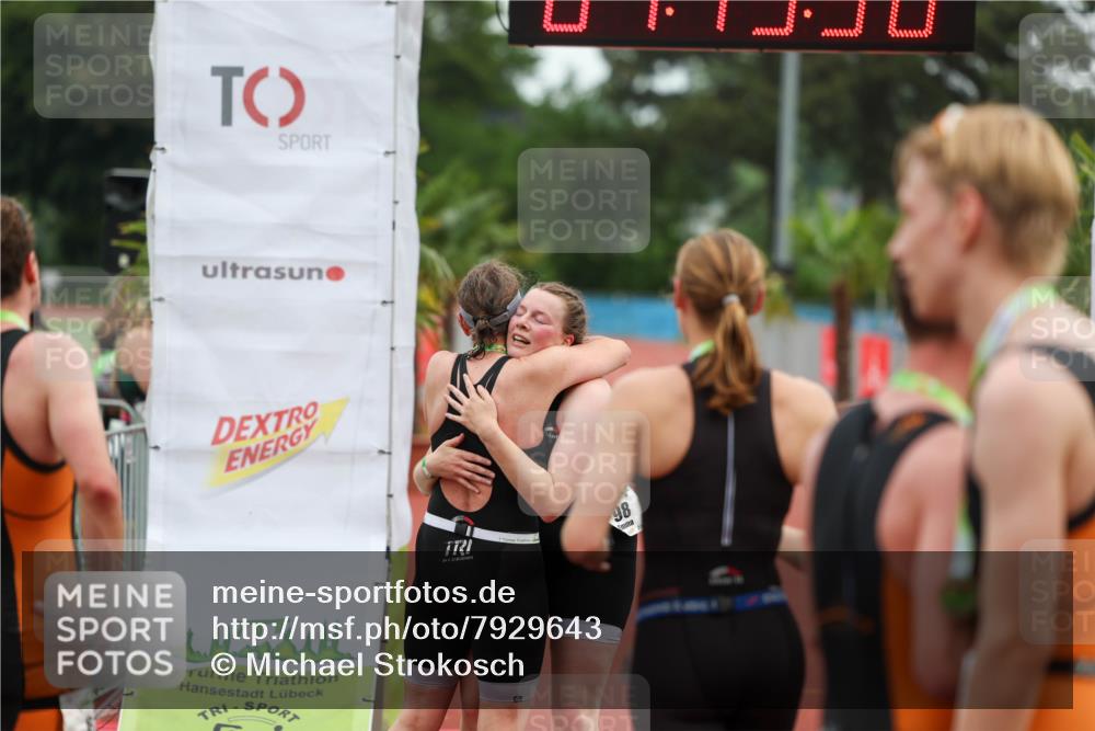 15.06.2025 - 7 Türme Triathlon Michael Strokosch http://msf.ph/oto/7929643 15.06.2025 10:19:51 Ziel 98 meine-sportfotos.de