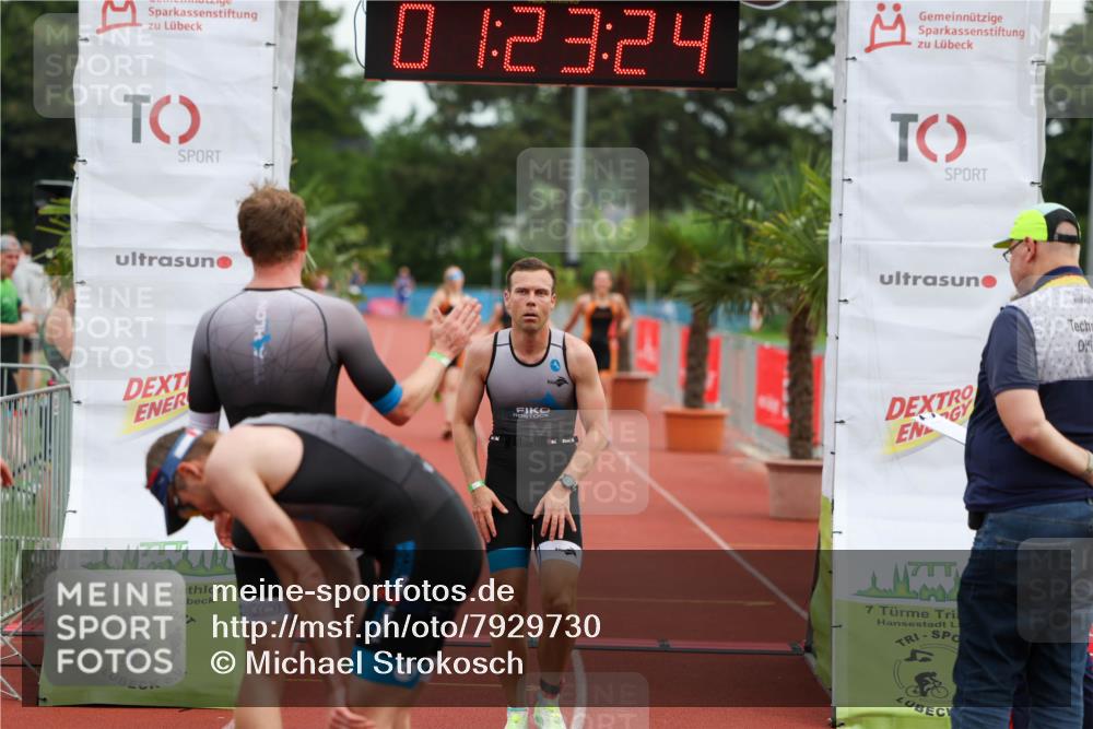 15.06.2025 - 7 Türme Triathlon Michael Strokosch http://msf.ph/oto/7929730 15.06.2025 10:23:25 Ziel 16, 18, 93, 95, 96 meine-sportfotos.de