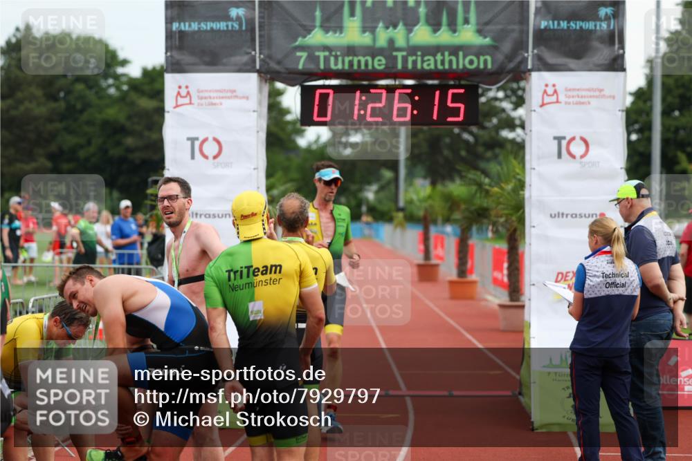 15.06.2025 - 7 Türme Triathlon Michael Strokosch http://msf.ph/oto/7929797 15.06.2025 10:26:16 Ziel 55 meine-sportfotos.de
