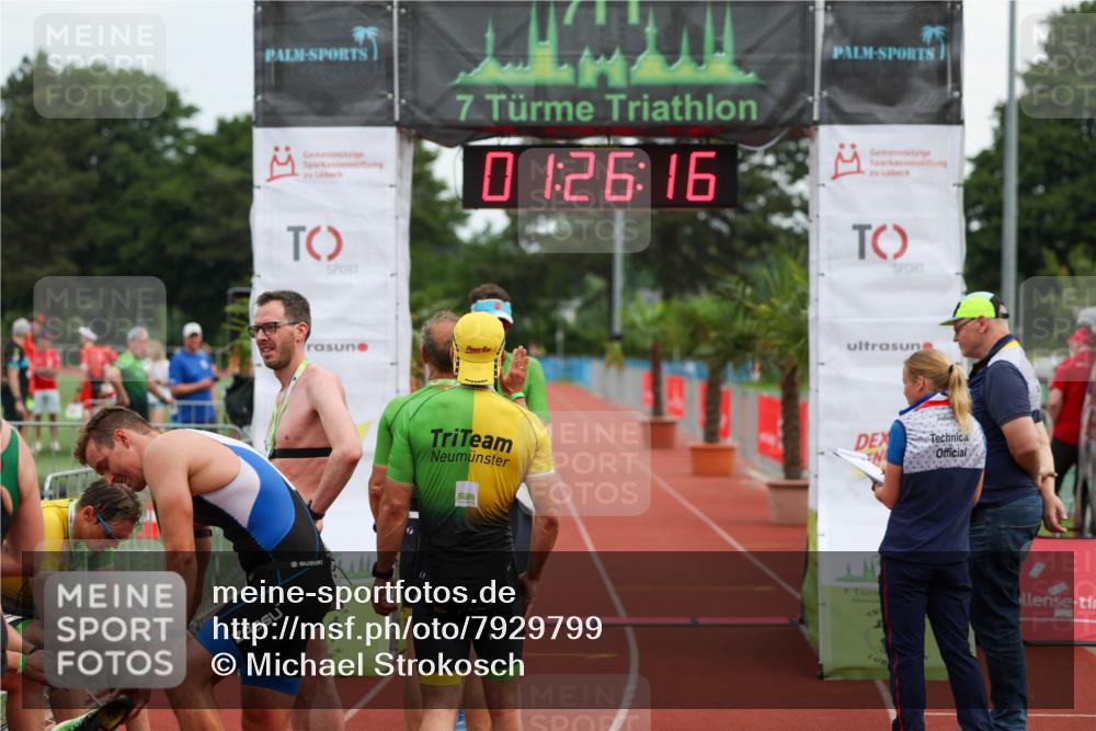 15.06.2025 - 7 Türme Triathlon Michael Strokosch http://msf.ph/oto/7929799 15.06.2025 10:26:16 Ziel 55 meine-sportfotos.de