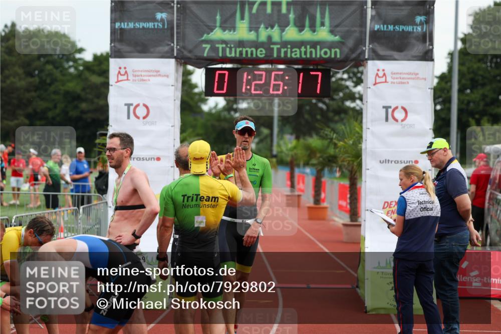 15.06.2025 - 7 Türme Triathlon Michael Strokosch http://msf.ph/oto/7929802 15.06.2025 10:26:17 Ziel 55 meine-sportfotos.de