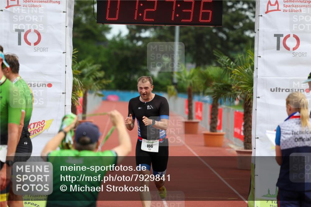 15.06.2025 - 7 Türme Triathlon Michael Strokosch http://msf.ph/oto/7929841 15.06.2025 10:27:37 Ziel 156 meine-sportfotos.de