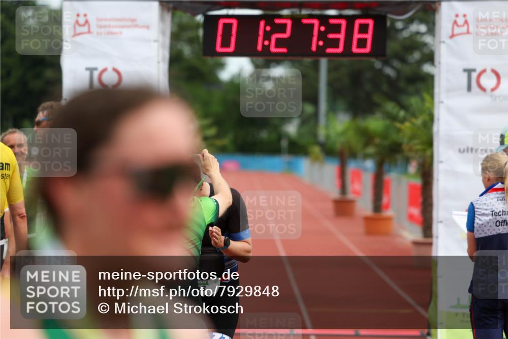15.06.2025 - 7 Türme Triathlon Michael Strokosch http://msf.ph/oto/7929848 15.06.2025 10:27:38 Ziel 156 meine-sportfotos.de