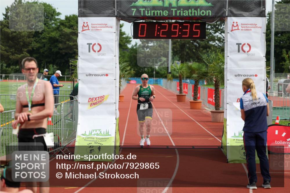 15.06.2025 - 7 Türme Triathlon Michael Strokosch http://msf.ph/oto/7929865 15.06.2025 10:29:35 Ziel 152 meine-sportfotos.de