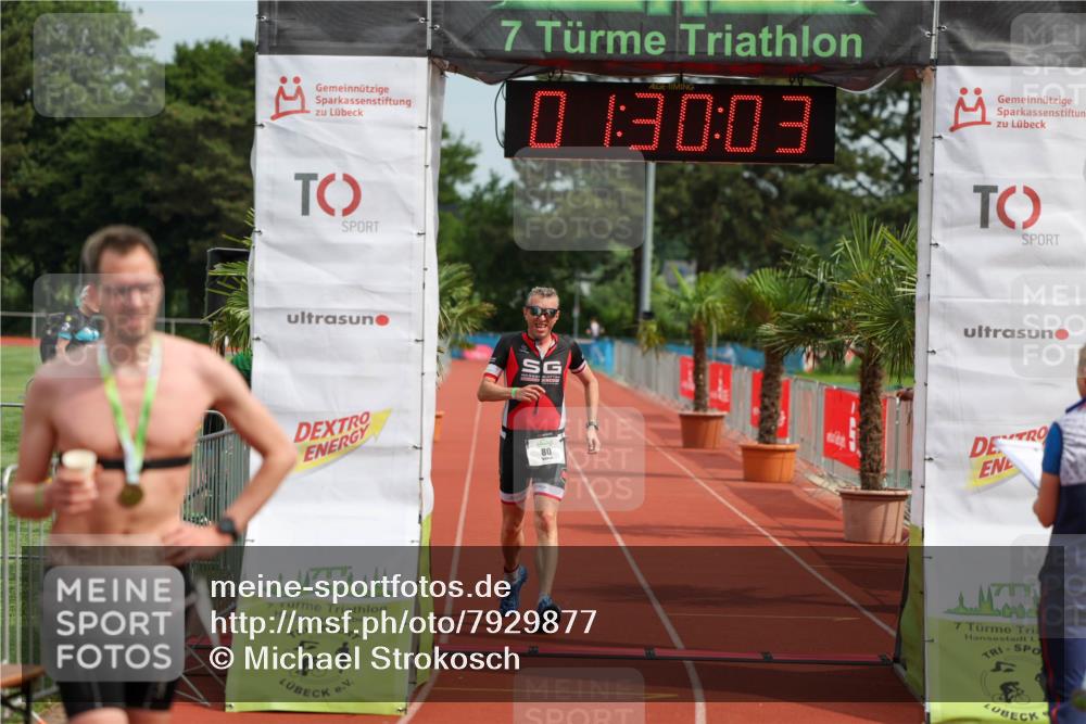 15.06.2025 - 7 Türme Triathlon Michael Strokosch http://msf.ph/oto/7929877 15.06.2025 10:30:04 Ziel 80 meine-sportfotos.de