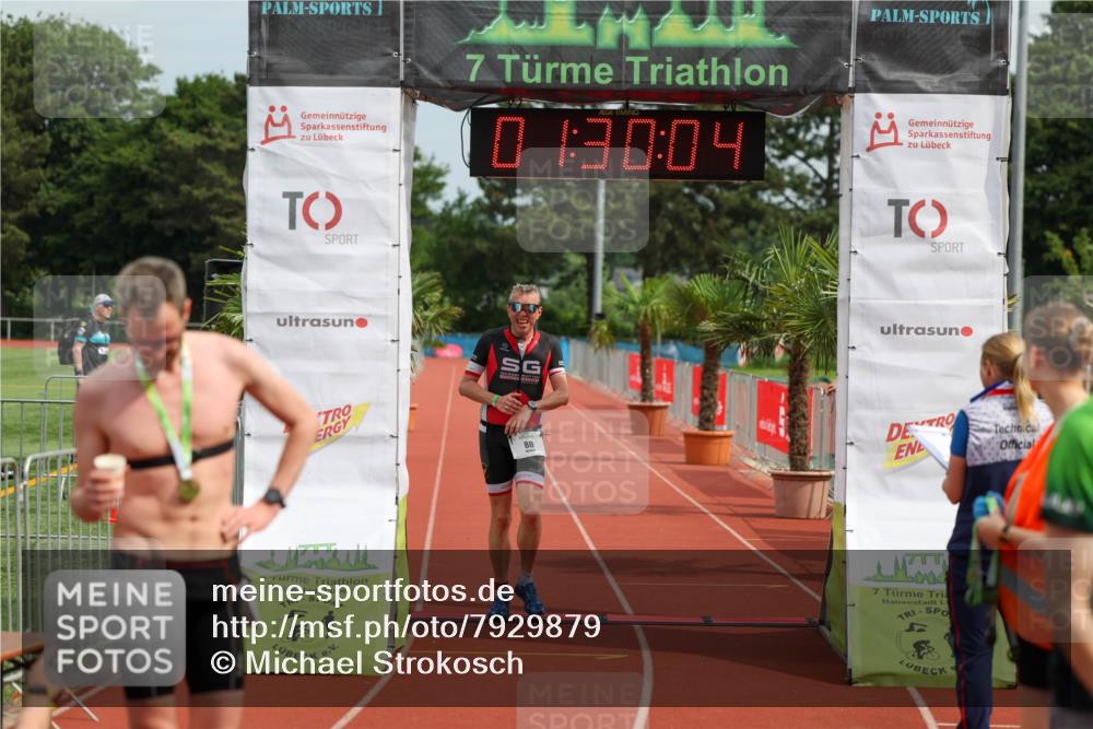 15.06.2025 - 7 Türme Triathlon Michael Strokosch http://msf.ph/oto/7929879 15.06.2025 10:30:04 Ziel 80 meine-sportfotos.de