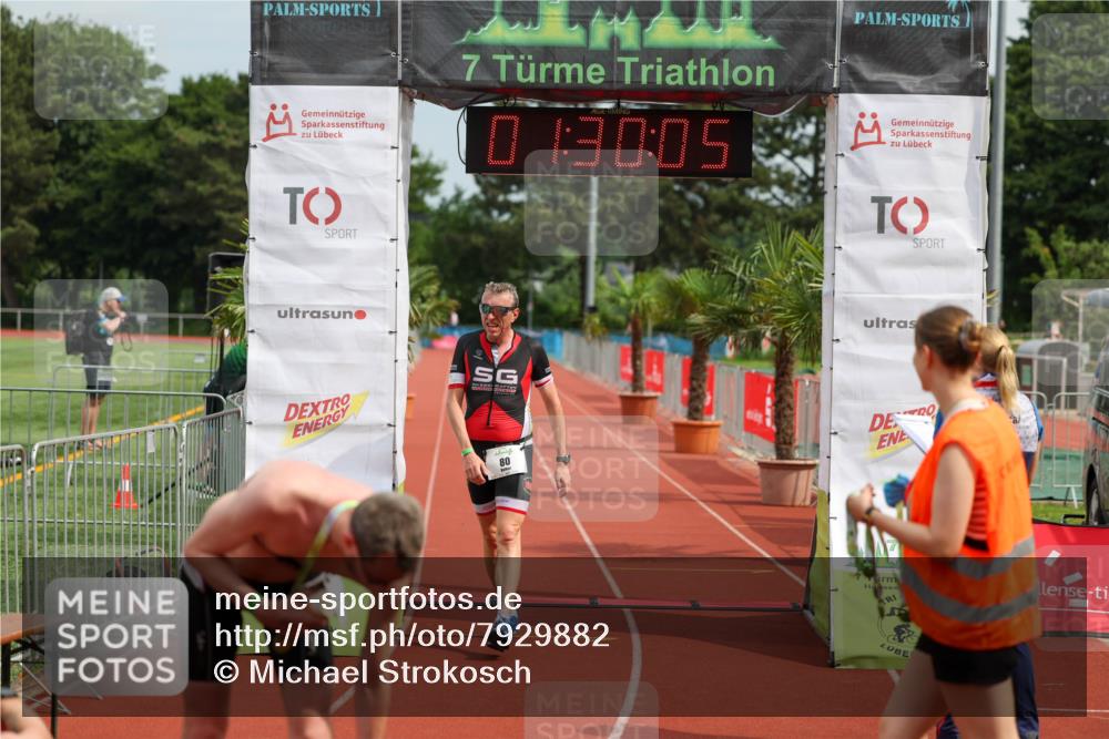 15.06.2025 - 7 Türme Triathlon Michael Strokosch http://msf.ph/oto/7929882 15.06.2025 10:30:06 Ziel 80 meine-sportfotos.de