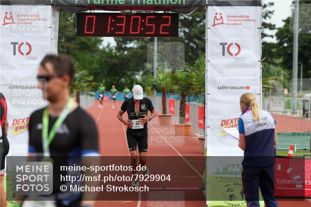 15.06.2025 - 7 Türme Triathlon Michael Strokosch http://msf.ph/oto/7929904 15.06.2025 10:30:52 Ziel 23 meine-sportfotos.de