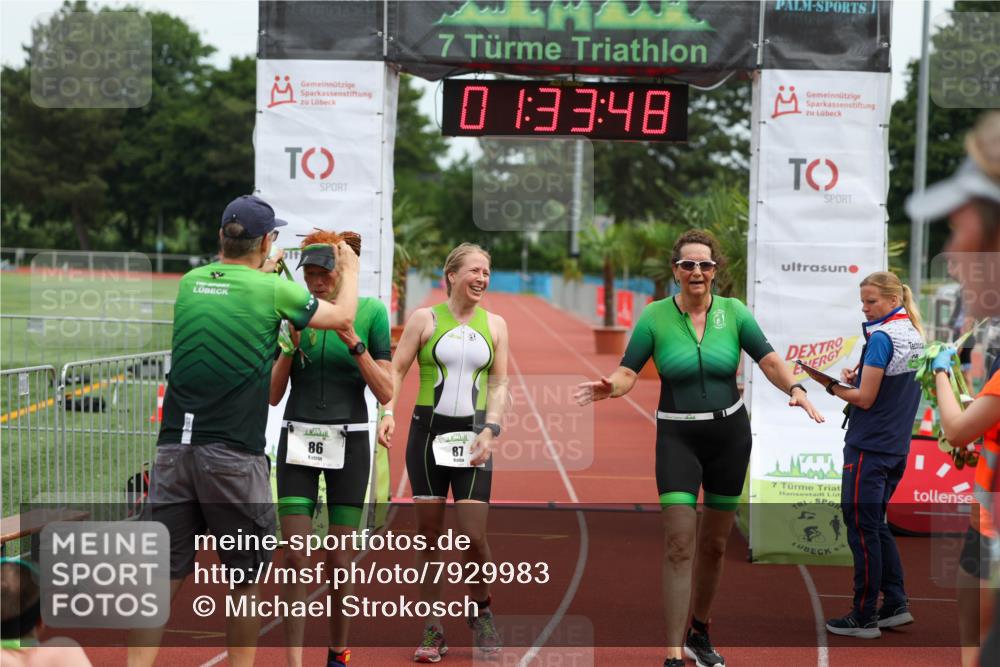 15.06.2025 - 7 Türme Triathlon Michael Strokosch http://msf.ph/oto/7929983 15.06.2025 10:33:49 Ziel 85, 86, 87 meine-sportfotos.de