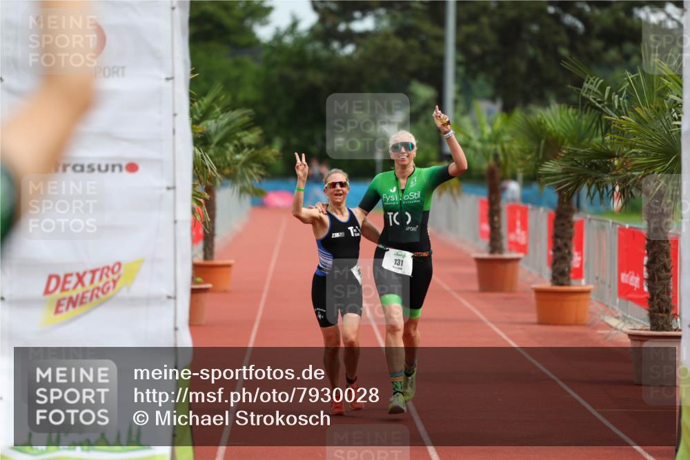 15.06.2025 - 7 Türme Triathlon Michael Strokosch http://msf.ph/oto/7930028 15.06.2025 10:35:37 Ziel 131, 153 meine-sportfotos.de