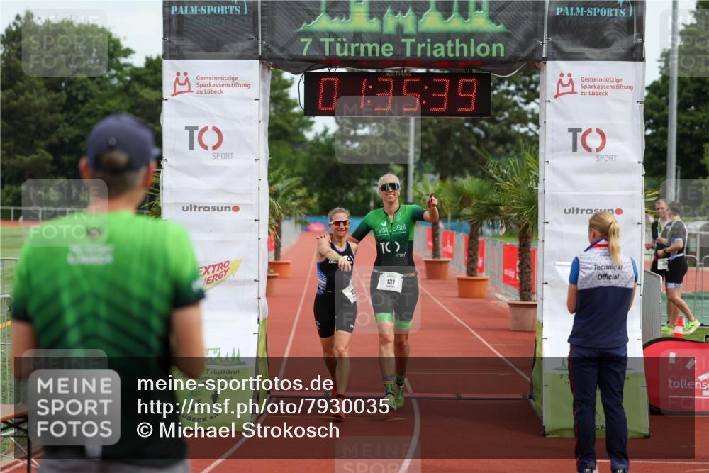 15.06.2025 - 7 Türme Triathlon Michael Strokosch http://msf.ph/oto/7930035 15.06.2025 10:35:39 Ziel 131, 153 meine-sportfotos.de