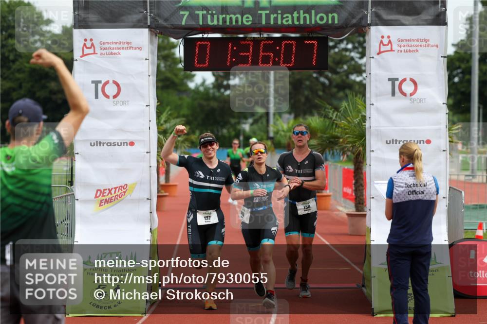 15.06.2025 - 7 Türme Triathlon Michael Strokosch http://msf.ph/oto/7930055 15.06.2025 10:36:08 Ziel 126, 127, 128, 137, 138, 140 meine-sportfotos.de