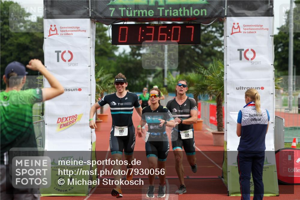 15.06.2025 - 7 Türme Triathlon Michael Strokosch http://msf.ph/oto/7930056 15.06.2025 10:36:08 Ziel 126, 127, 128, 137, 138, 140 meine-sportfotos.de