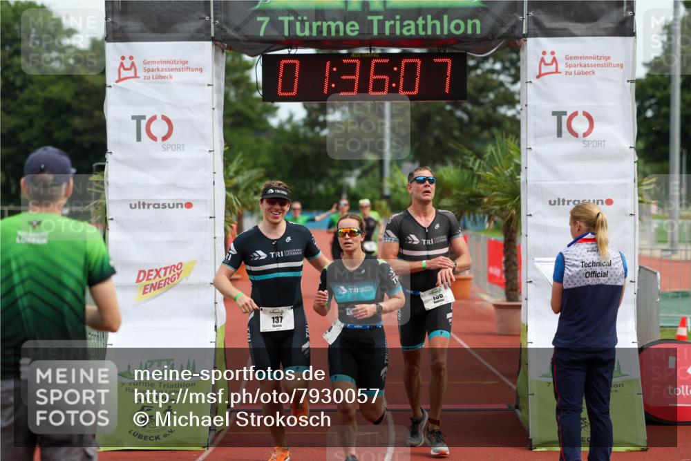 15.06.2025 - 7 Türme Triathlon Michael Strokosch http://msf.ph/oto/7930057 15.06.2025 10:36:08 Ziel 126, 127, 128, 137, 138, 140 meine-sportfotos.de