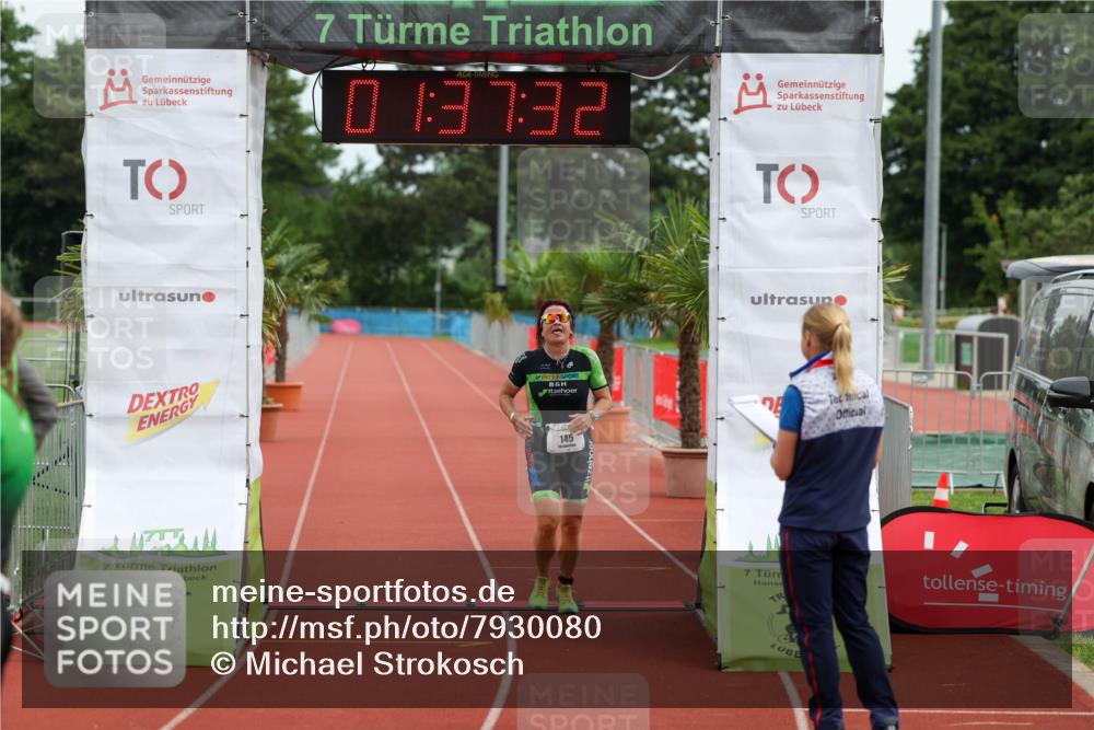 15.06.2025 - 7 Türme Triathlon Michael Strokosch http://msf.ph/oto/7930080 15.06.2025 10:37:33 Ziel 145 meine-sportfotos.de