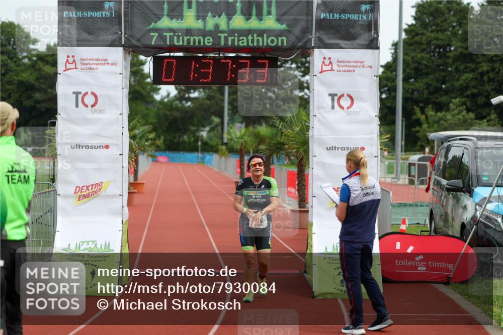 15.06.2025 - 7 Türme Triathlon Michael Strokosch http://msf.ph/oto/7930084 15.06.2025 10:37:34 Ziel 145 meine-sportfotos.de