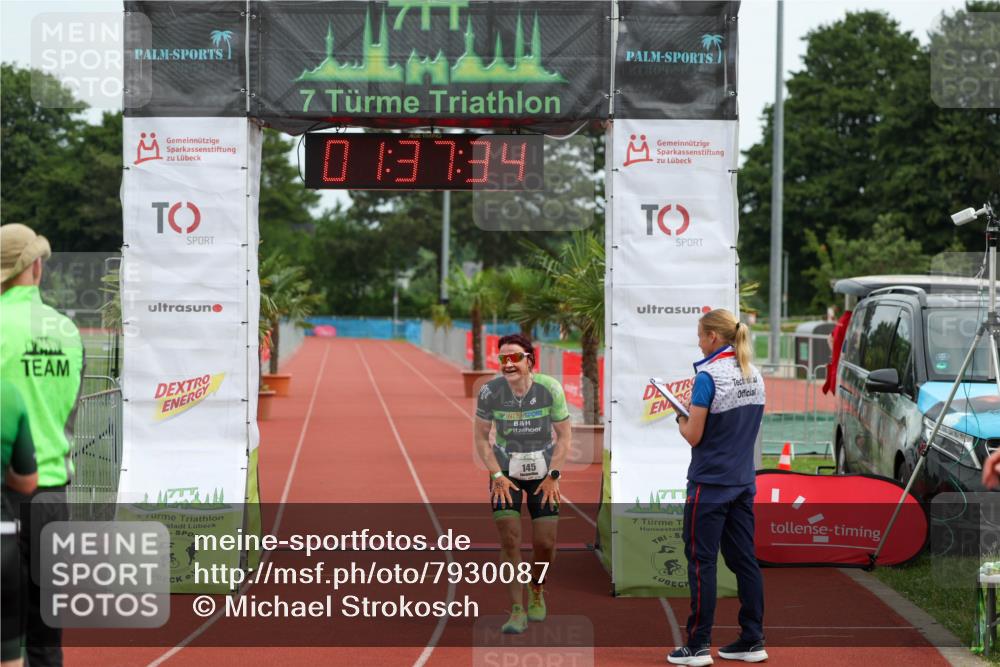 15.06.2025 - 7 Türme Triathlon Michael Strokosch http://msf.ph/oto/7930087 15.06.2025 10:37:35 Ziel 145 meine-sportfotos.de