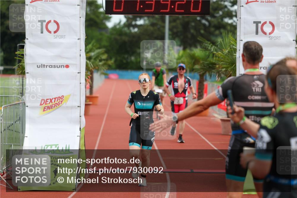 15.06.2025 - 7 Türme Triathlon Michael Strokosch http://msf.ph/oto/7930092 15.06.2025 10:39:20 Ziel 77, 139 meine-sportfotos.de