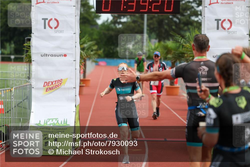 15.06.2025 - 7 Türme Triathlon Michael Strokosch http://msf.ph/oto/7930093 15.06.2025 10:39:21 Ziel 77, 139 meine-sportfotos.de