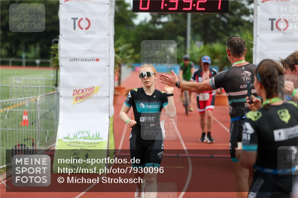 15.06.2025 - 7 Türme Triathlon Michael Strokosch http://msf.ph/oto/7930096 15.06.2025 10:39:22 Ziel 77, 139 meine-sportfotos.de