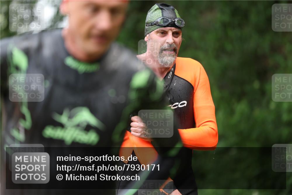 15.06.2025 - 7 Türme Triathlon Michael Strokosch http://msf.ph/oto/7930171 15.06.2025 12:22:59 Schwimmen 353, 376, 436, 440, 495, 506, 546, 598, 681 meine-sportfotos.de