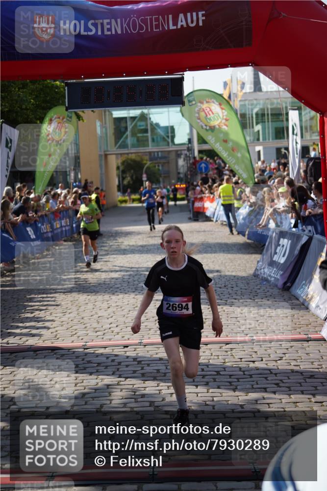 13.06.2025 - Holstenköstenlauf Felixshl http://msf.ph/oto/7930289 13.06.2025 17:55:41 Laufen 2116, 2268, 2328, 2329, 2694, 3012, 3282 meine-sportfotos.de