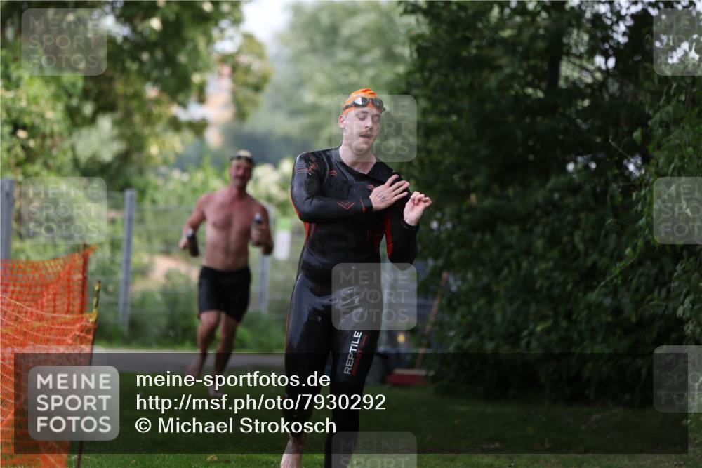 15.06.2025 - 7 Türme Triathlon Michael Strokosch http://msf.ph/oto/7930292 15.06.2025 12:23:44 Schwimmen 457, 467, 541, 580, 582, 639 meine-sportfotos.de