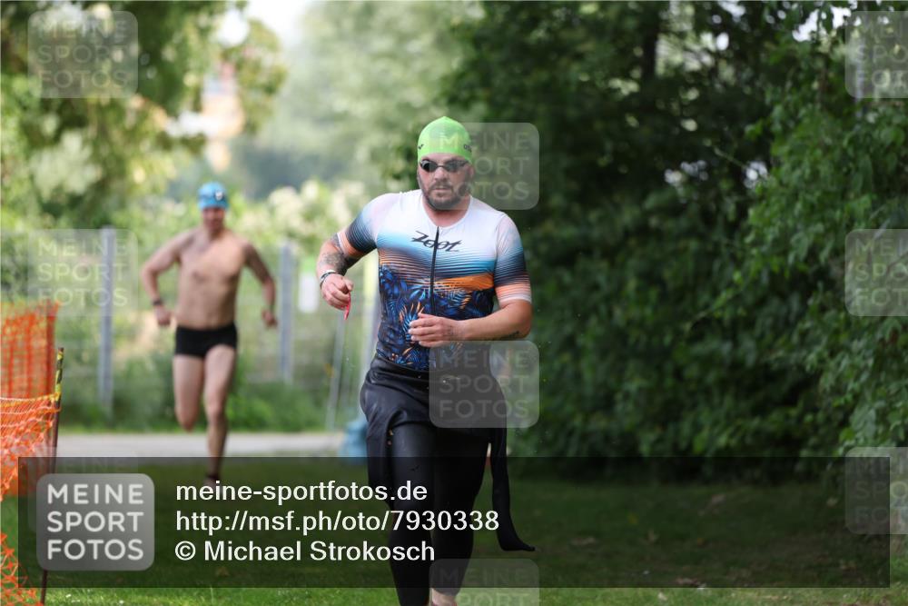 15.06.2025 - 7 Türme Triathlon Michael Strokosch http://msf.ph/oto/7930338 15.06.2025 12:24:12 Schwimmen 355, 449, 527, 643 meine-sportfotos.de