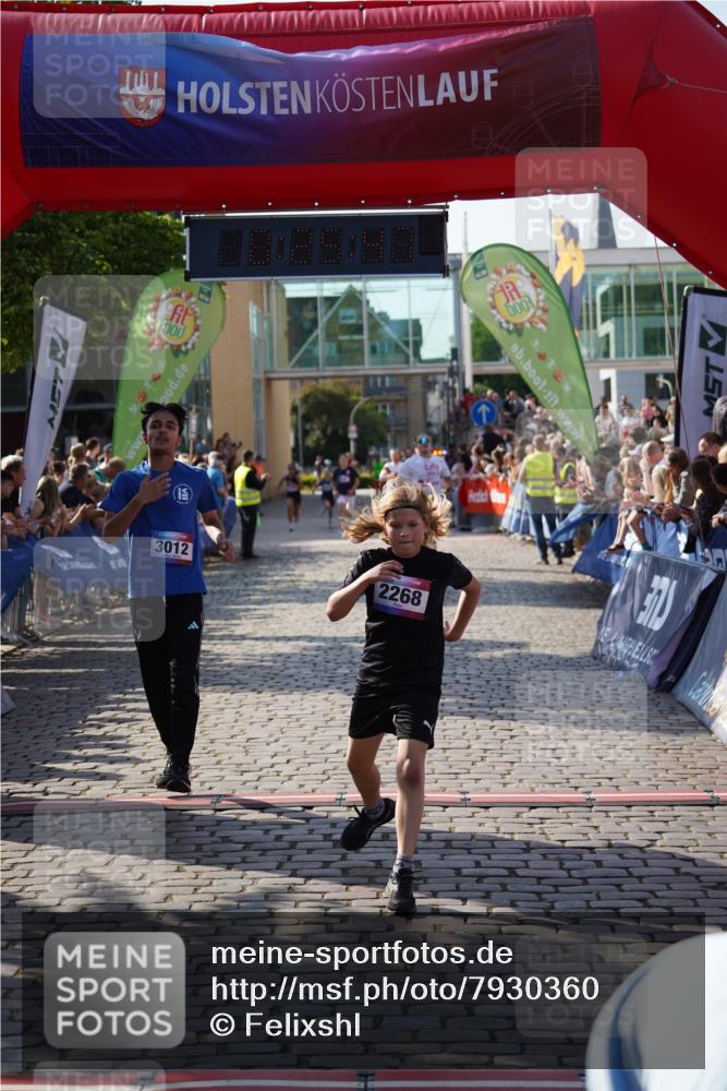 13.06.2025 - Holstenköstenlauf Felixshl http://msf.ph/oto/7930360 13.06.2025 17:55:48 Laufen 2268, 2547, 2781, 3012, 3249, 3282, 3633, 3757, 3821 meine-sportfotos.de