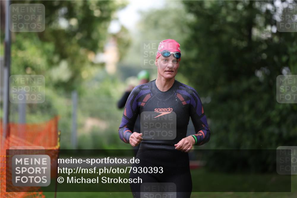 15.06.2025 - 7 Türme Triathlon Michael Strokosch http://msf.ph/oto/7930393 15.06.2025 12:24:40 Schwimmen 361, 432 meine-sportfotos.de