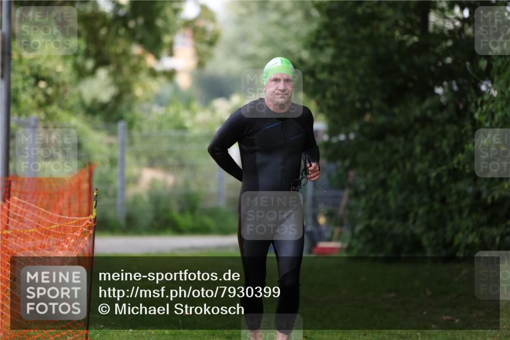 15.06.2025 - 7 Türme Triathlon Michael Strokosch http://msf.ph/oto/7930399 15.06.2025 12:24:42 Schwimmen 361, 432 meine-sportfotos.de