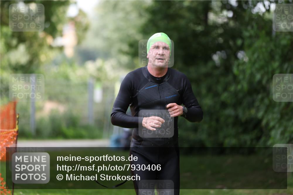15.06.2025 - 7 Türme Triathlon Michael Strokosch http://msf.ph/oto/7930406 15.06.2025 12:24:43 Schwimmen 361, 432 meine-sportfotos.de