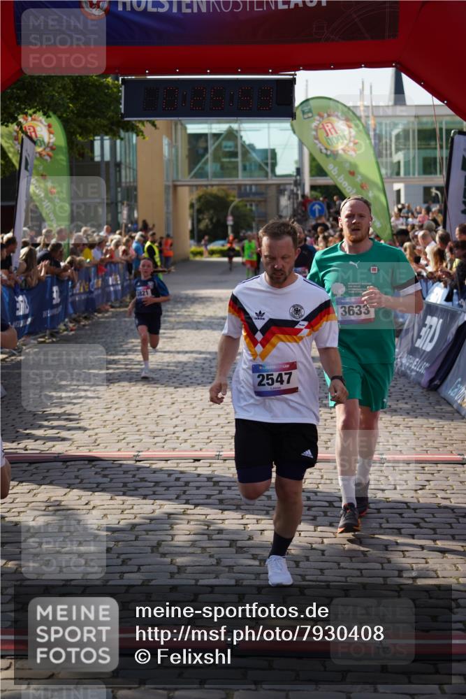 13.06.2025 - Holstenköstenlauf Felixshl http://msf.ph/oto/7930408 13.06.2025 17:55:54 Laufen 2006, 2547, 2781, 3249, 3633, 3757, 3821 meine-sportfotos.de