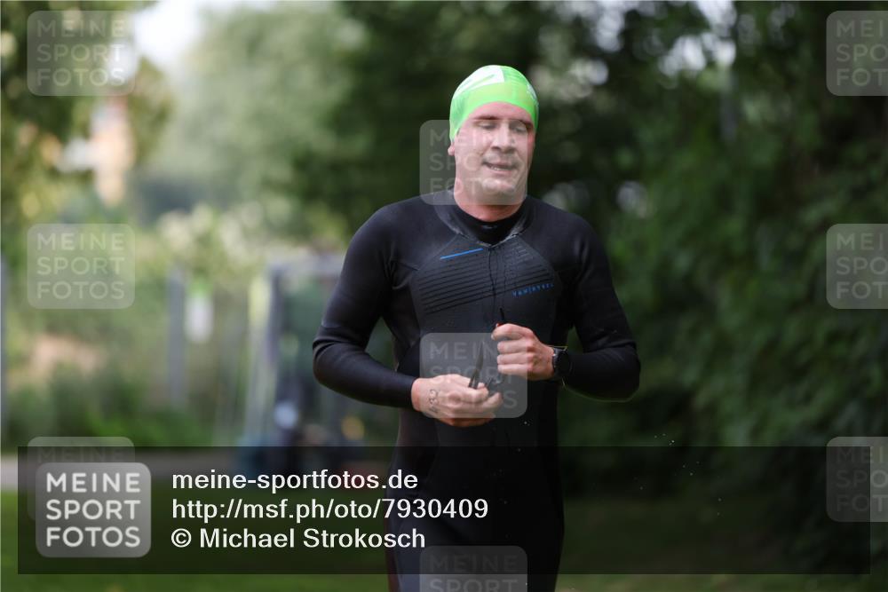 15.06.2025 - 7 Türme Triathlon Michael Strokosch http://msf.ph/oto/7930409 15.06.2025 12:24:44 Schwimmen 361, 432 meine-sportfotos.de