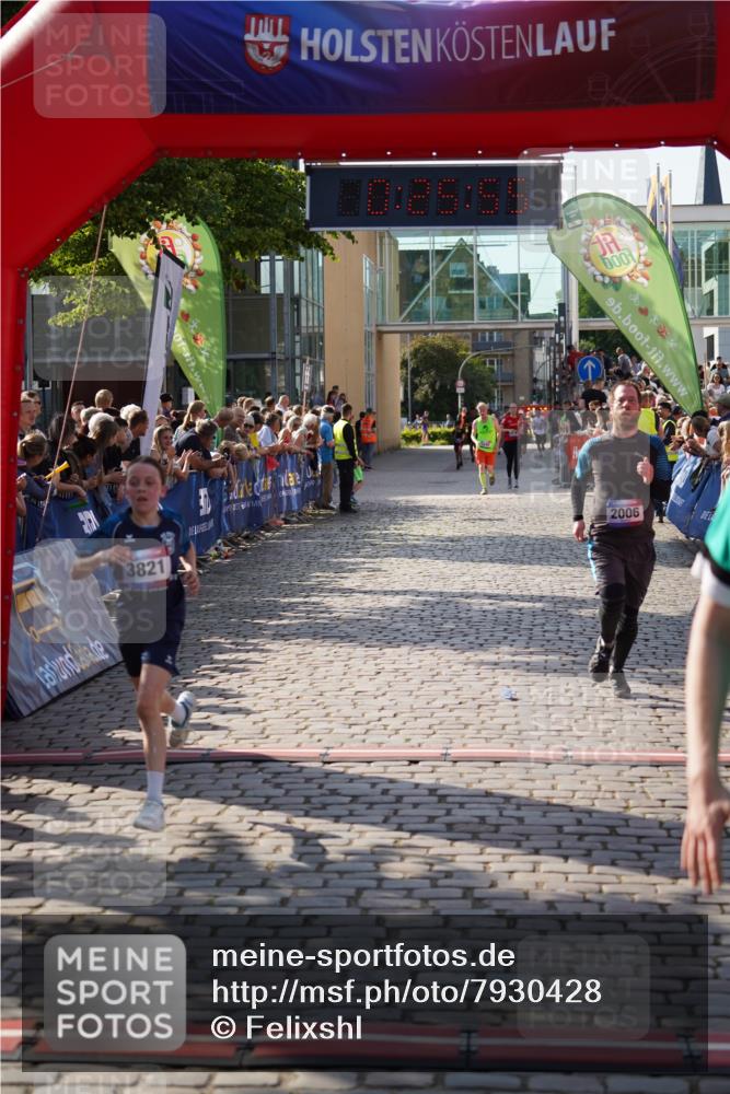 13.06.2025 - Holstenköstenlauf Felixshl http://msf.ph/oto/7930428 13.06.2025 17:55:56 Laufen 2006, 2547, 2781, 3249, 3633, 3757, 3821 meine-sportfotos.de