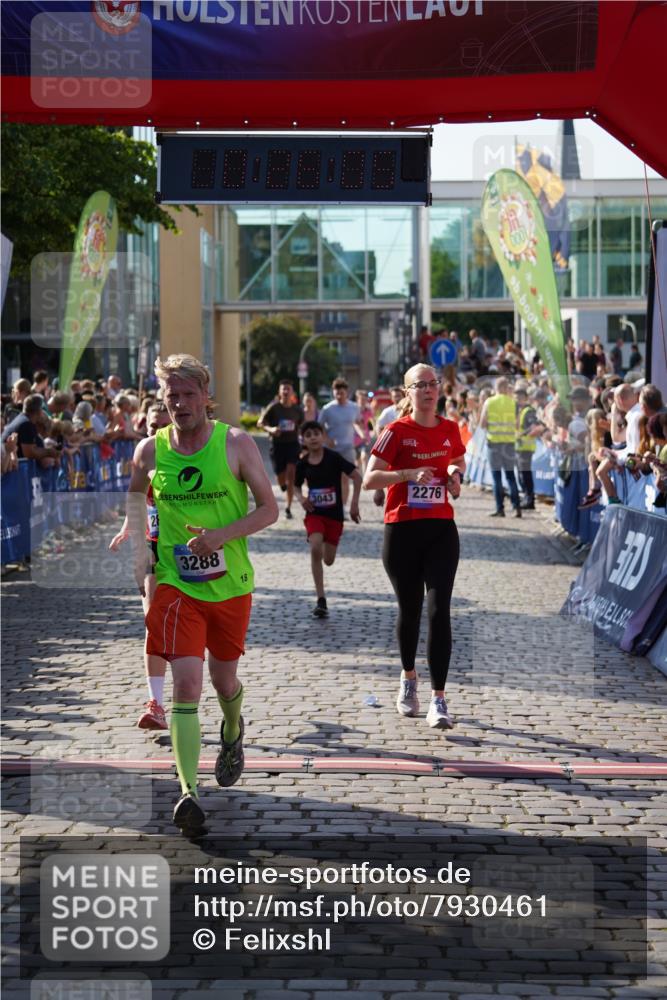 13.06.2025 - Holstenköstenlauf Felixshl http://msf.ph/oto/7930461 13.06.2025 17:56:06 Laufen 2175, 2276, 2555, 2861, 2917, 3043, 3288, 3602, 3672 meine-sportfotos.de