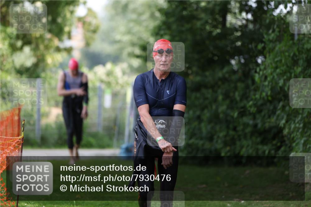 15.06.2025 - 7 Türme Triathlon Michael Strokosch http://msf.ph/oto/7930476 15.06.2025 12:26:03 Schwimmen 393, 469, 479, 619, 621 meine-sportfotos.de