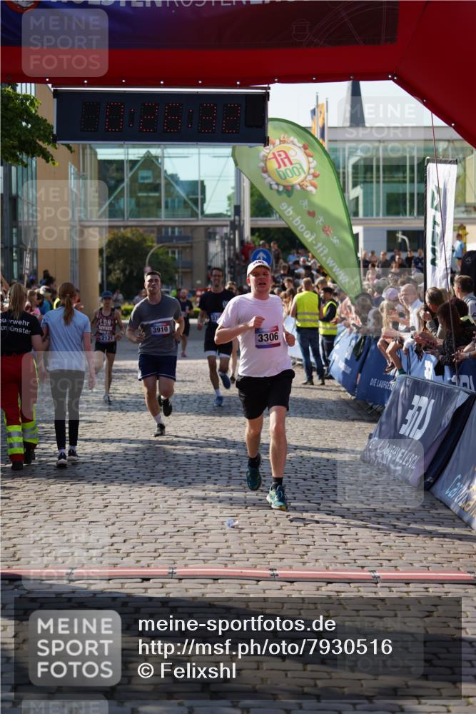 13.06.2025 - Holstenköstenlauf Felixshl http://msf.ph/oto/7930516 13.06.2025 17:56:33 Laufen 2121, 2736, 2784, 3306, 3722, 3910 meine-sportfotos.de