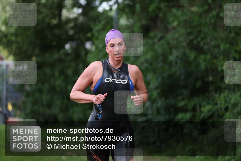 15.06.2025 - 7 Türme Triathlon Michael Strokosch http://msf.ph/oto/7930576 15.06.2025 12:26:51 Schwimmen 364, 524, 553 meine-sportfotos.de