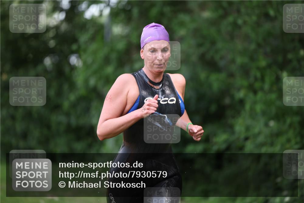 15.06.2025 - 7 Türme Triathlon Michael Strokosch http://msf.ph/oto/7930579 15.06.2025 12:26:51 Schwimmen 364, 524, 553 meine-sportfotos.de
